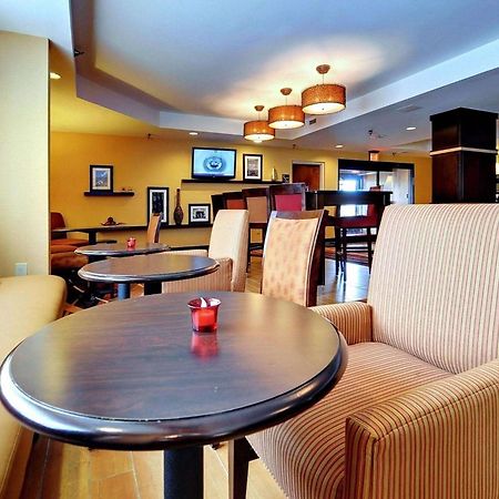 Hampton Inn Eden Eksteriør bilde