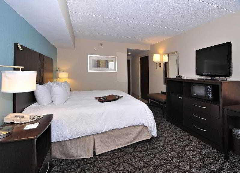 Hampton Inn Eden Eksteriør bilde